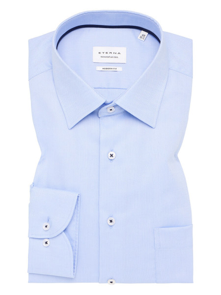 Chemise Eterna MODERN FIT NATTÉ bleu clair avec col Kent en coupe moderne